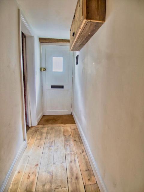 Knocker Cottage Is A 3 Bedroom Made Up Of 1 Double Bedroom And 2 Small Double Bedrooms In Small Village 10 Min To Beaches Camborne Extérieur photo