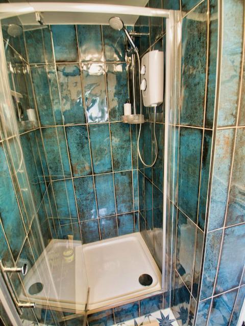Knocker Cottage Is A 3 Bedroom Made Up Of 1 Double Bedroom And 2 Small Double Bedrooms In Small Village 10 Min To Beaches Camborne Extérieur photo