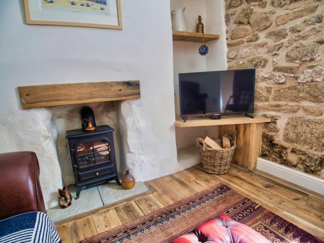 Knocker Cottage Is A 3 Bedroom Made Up Of 1 Double Bedroom And 2 Small Double Bedrooms In Small Village 10 Min To Beaches Camborne Extérieur photo